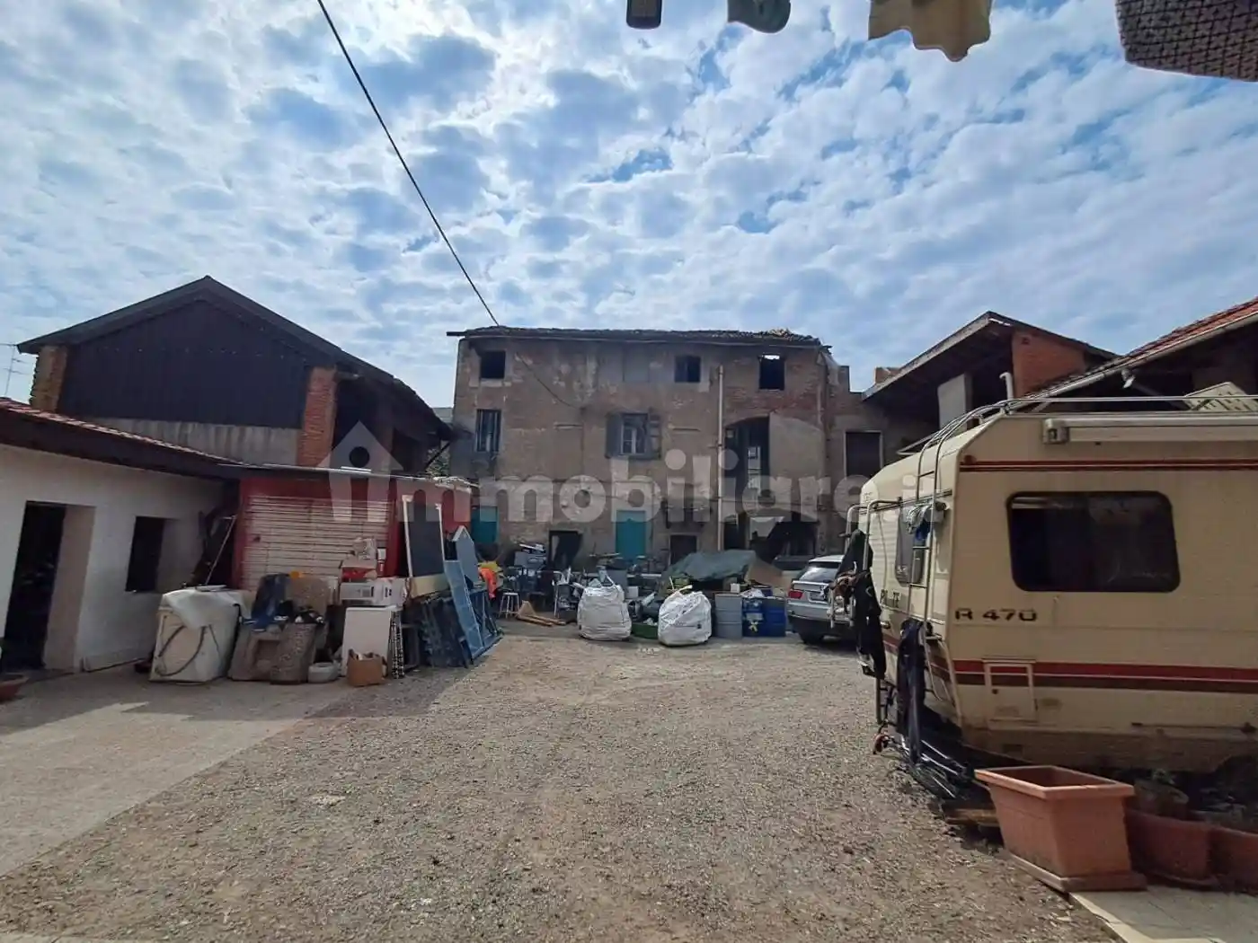 Appartamento in vendita a Busto Garolfo