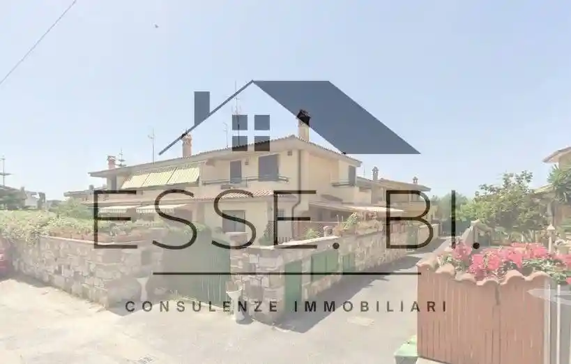 Villetta a schiera in vendita a Anzio