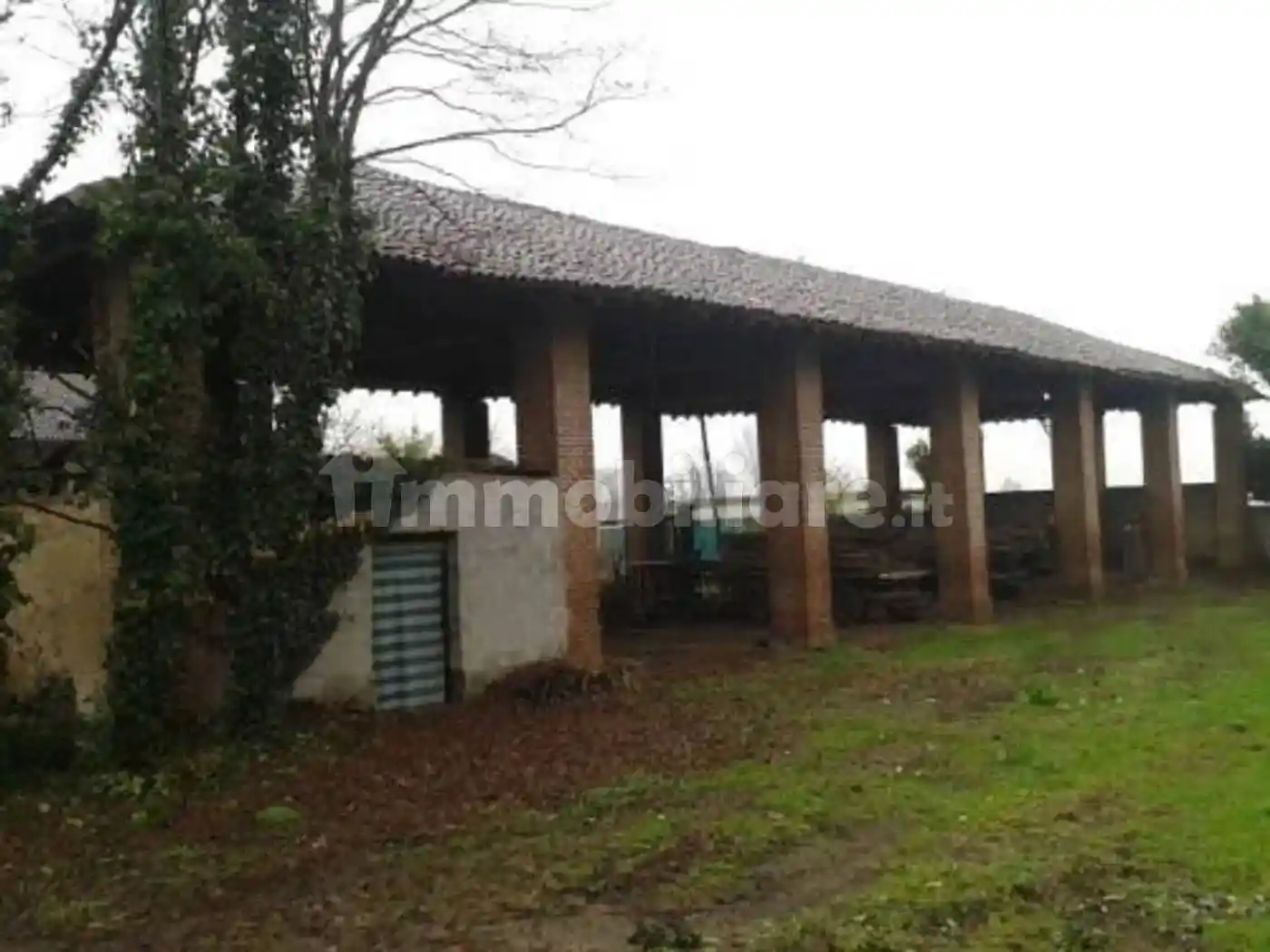 Rustico - Casale in vendita a Casarile