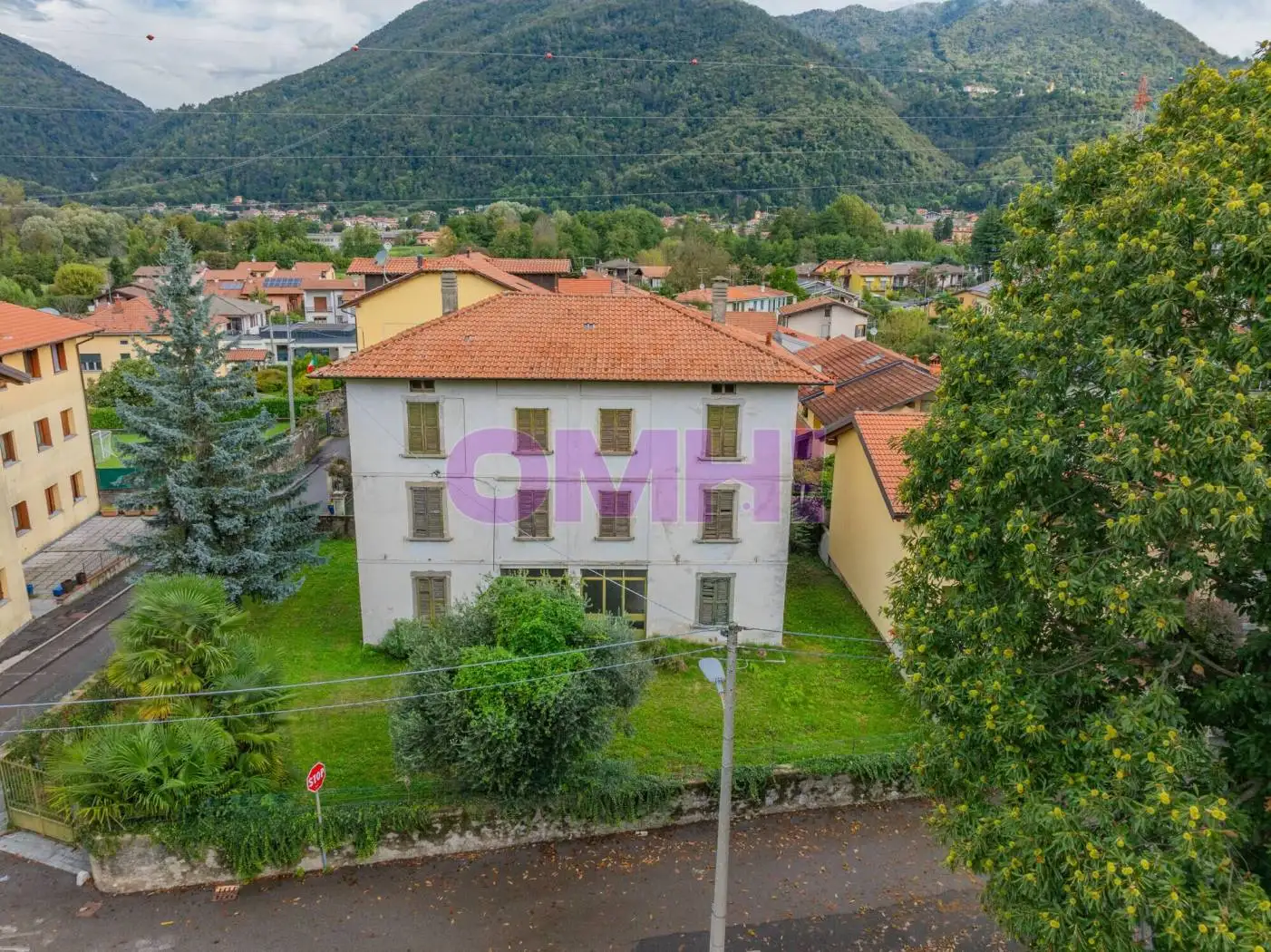 Villa in vendita a Cuvio