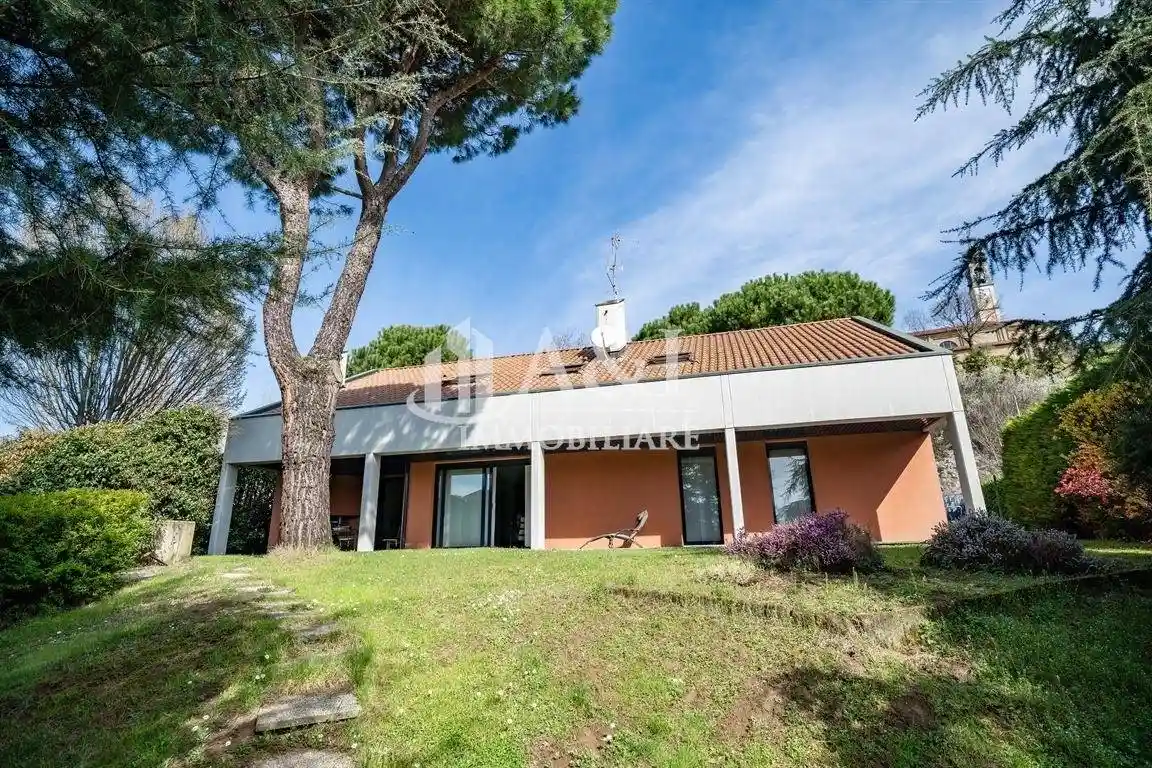 Villa unifamiliare, buono stato, 260 m², Centro, Lecco - foto 3