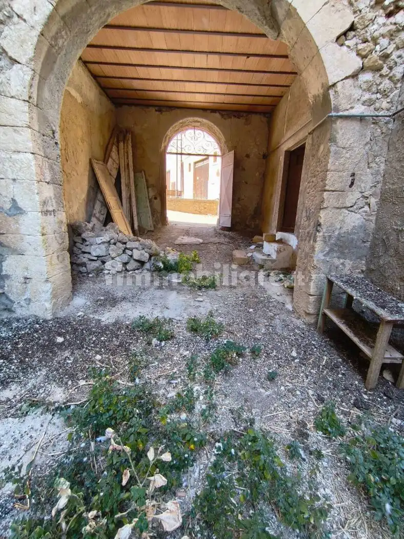 Villa unifamiliare via Raffaello Sanzio, 5, Aragona - foto 4