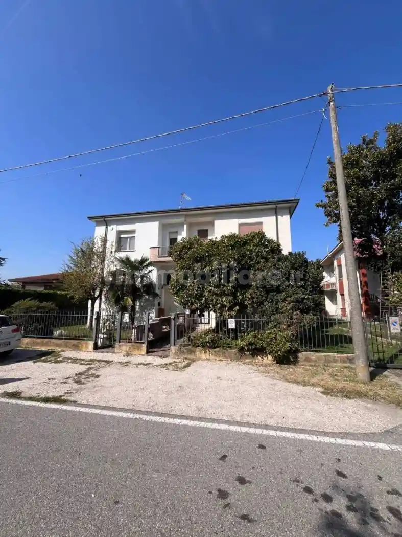 Casa indipendente in vendita a Suzzara