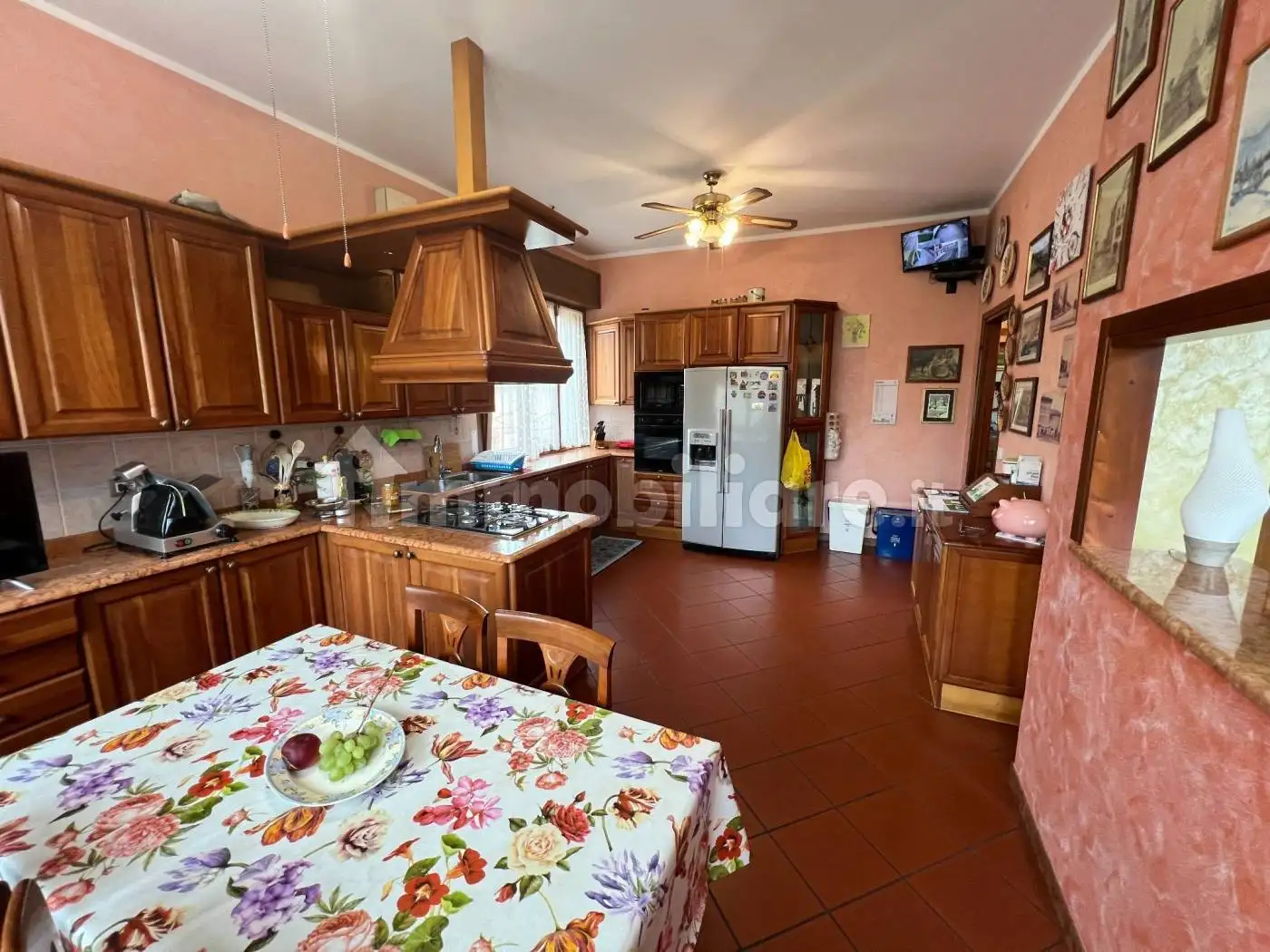 Appartamento buono stato, primo piano, Centro, Castel d'Ario - foto 2