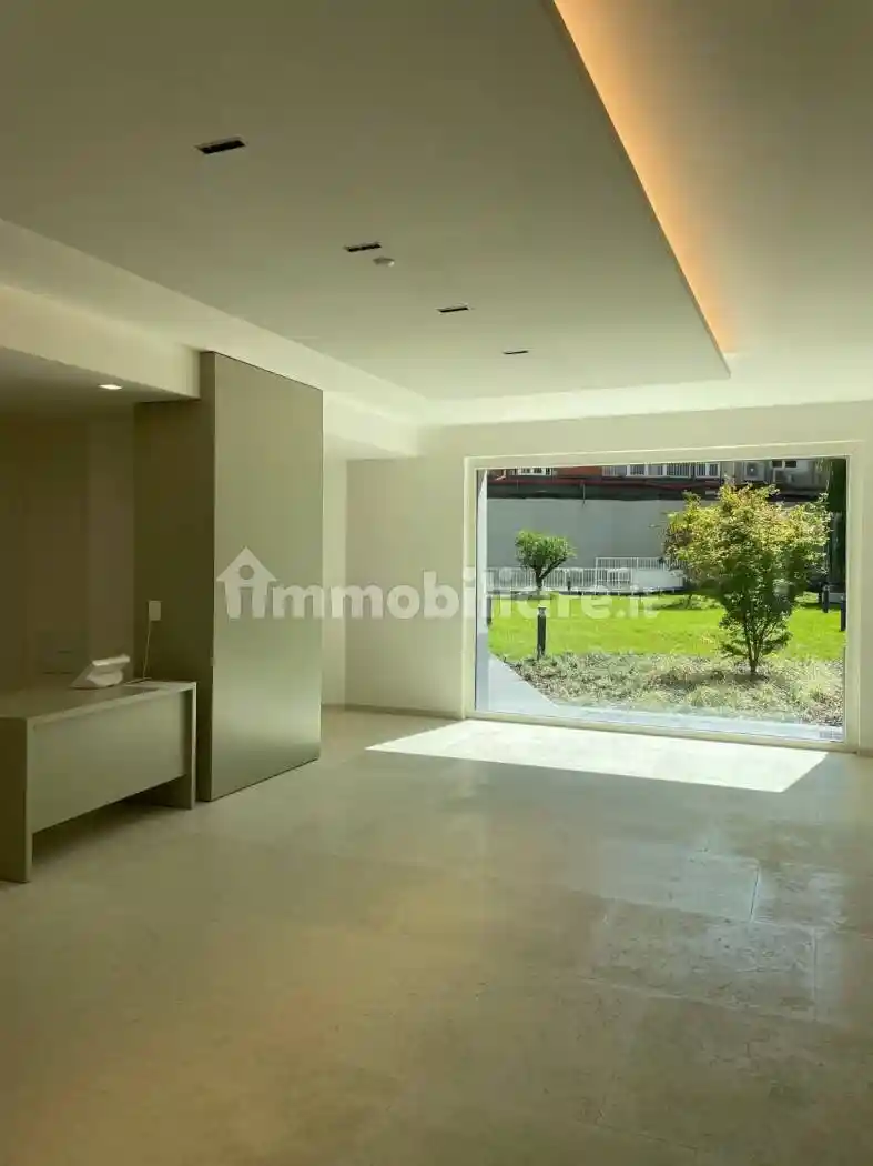 Bilocale via delle Forze Armate 195, Bisceglie, Milano - foto 3