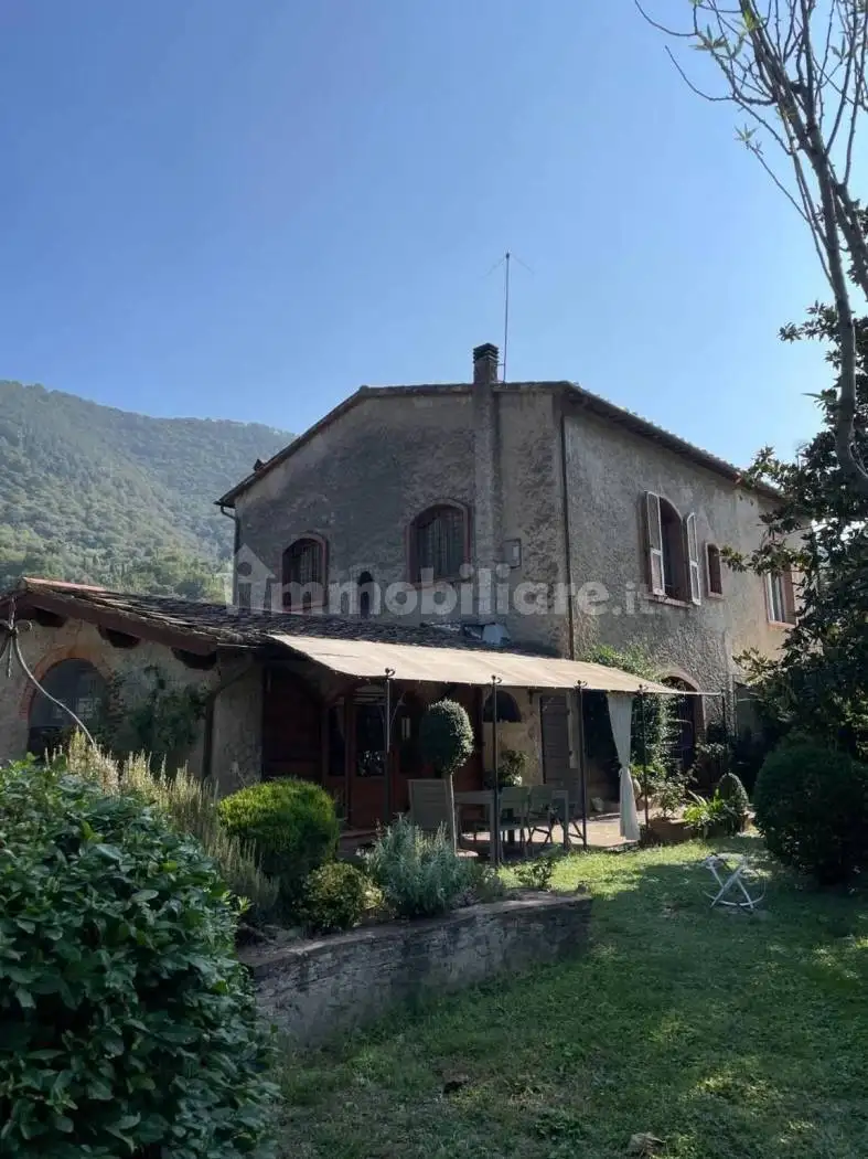 Rustico - Casale in vendita a San Giuliano Terme