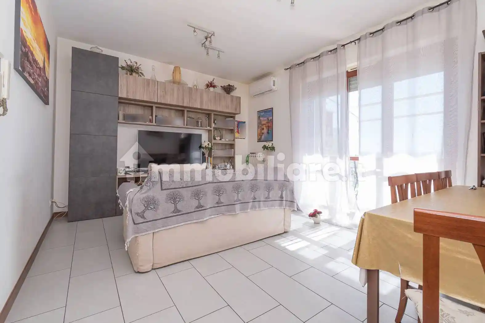 Bilocale via Monti della Laga 35, Case Rosse, Roma - foto 2