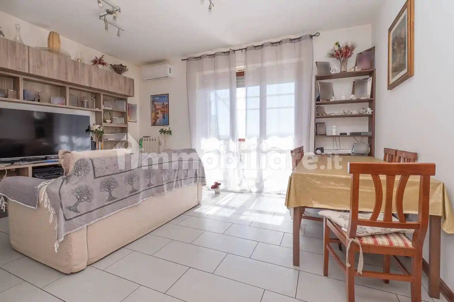 Bilocale via Monti della Laga 35, Case Rosse, Roma - foto 4