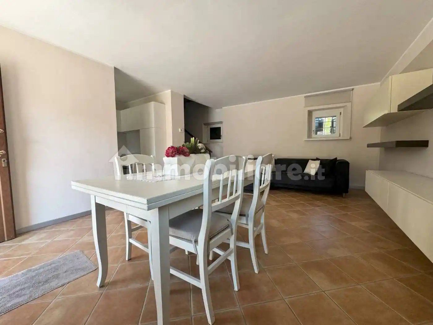 Rustico - Casale in vendita a Soave