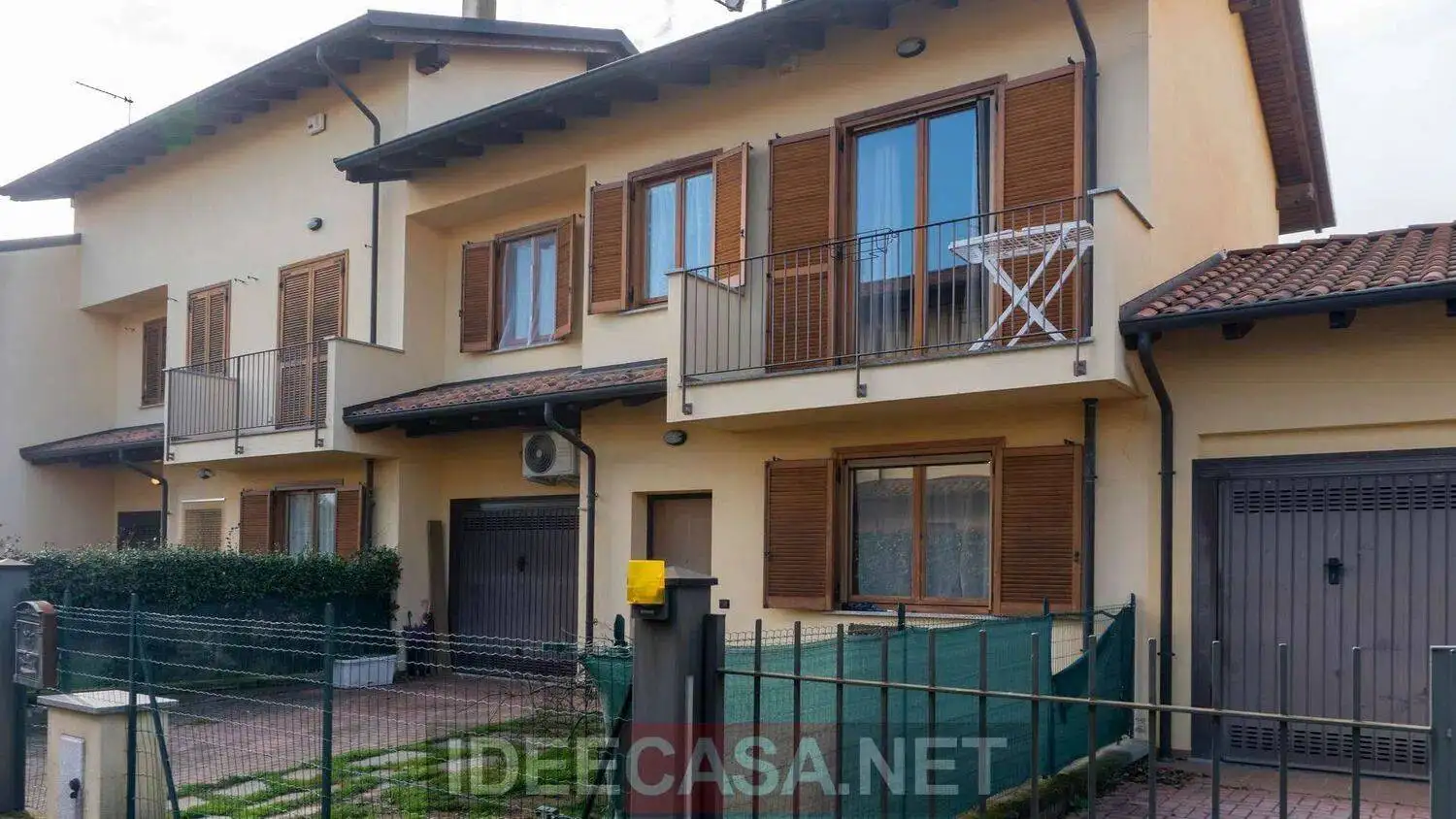 Villa in vendita a Cureggio