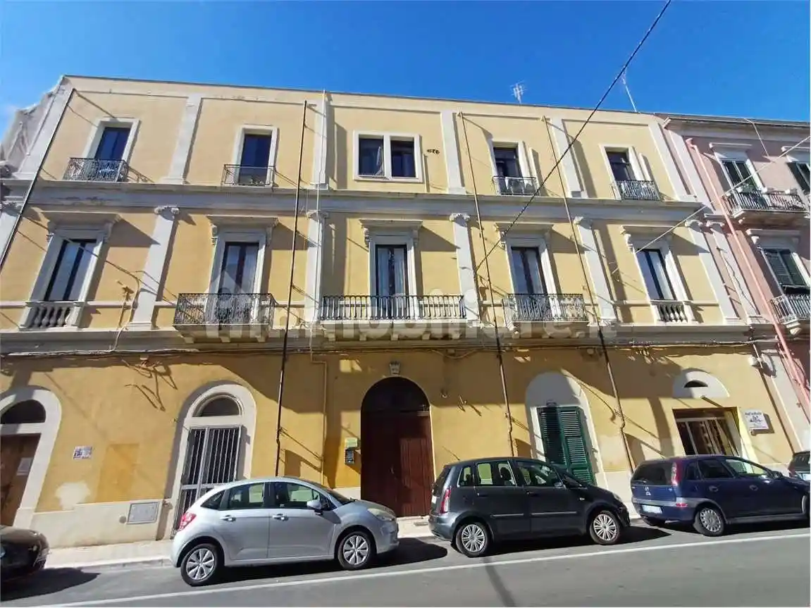 Appartamento in vendita a Brindisi