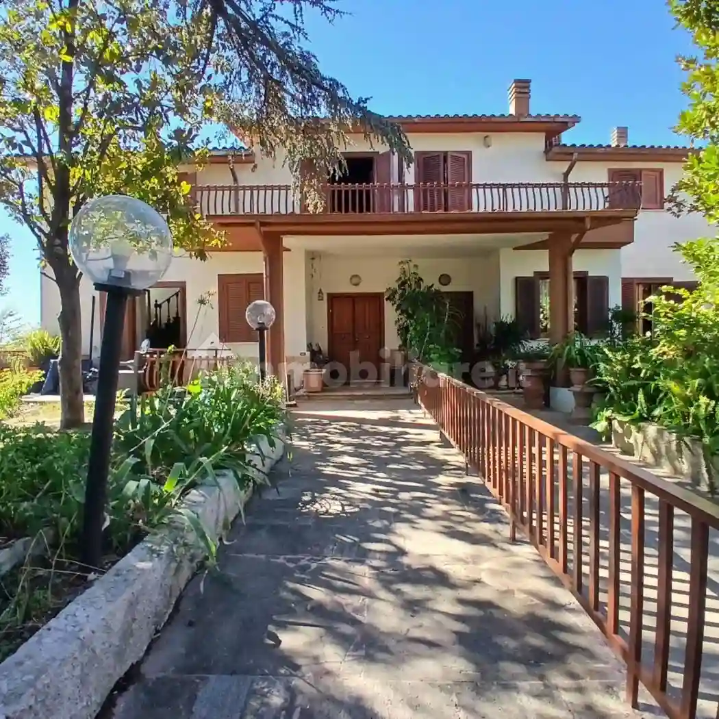 Villetta a schiera - foto 2