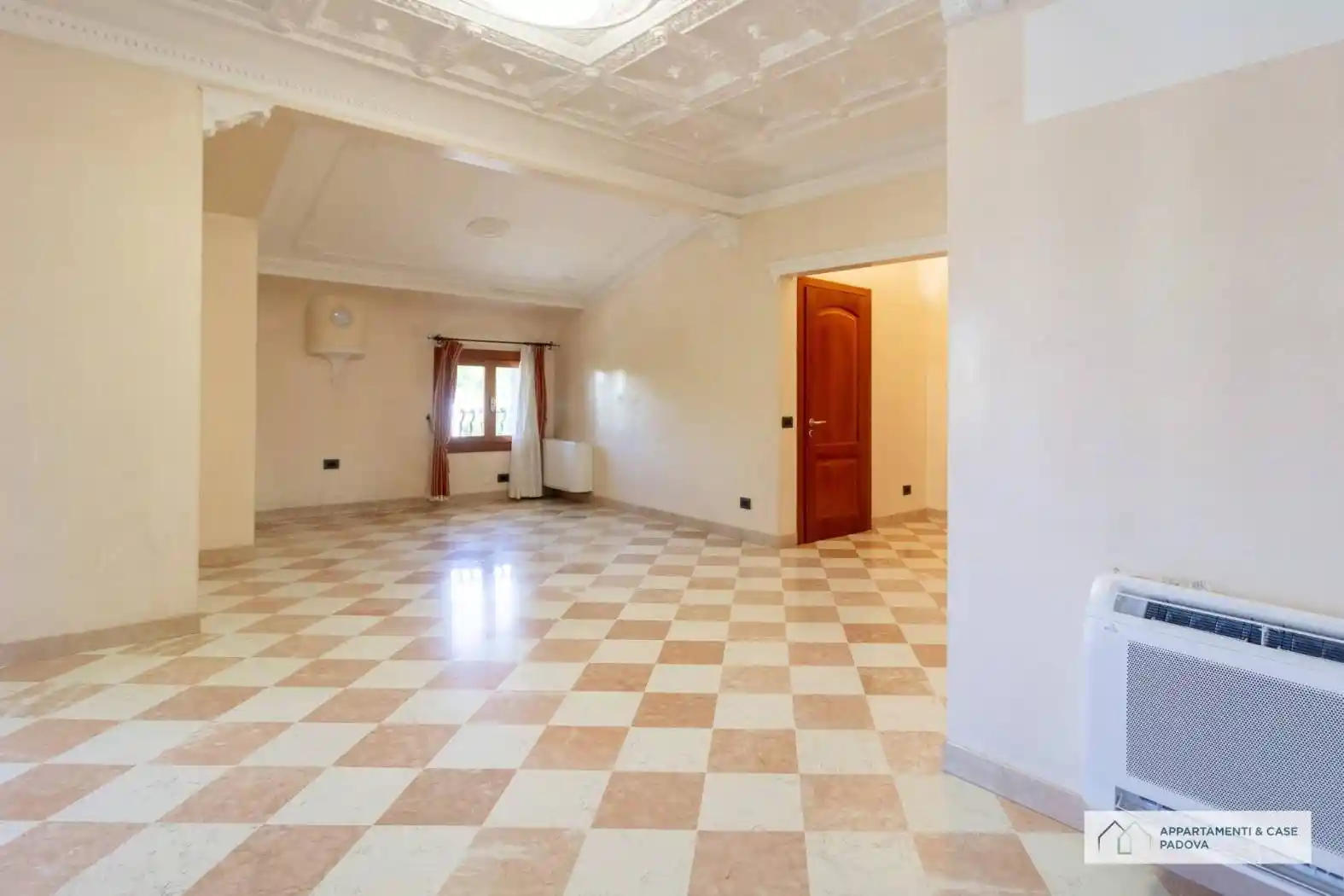 Villa in vendita a Abano Terme