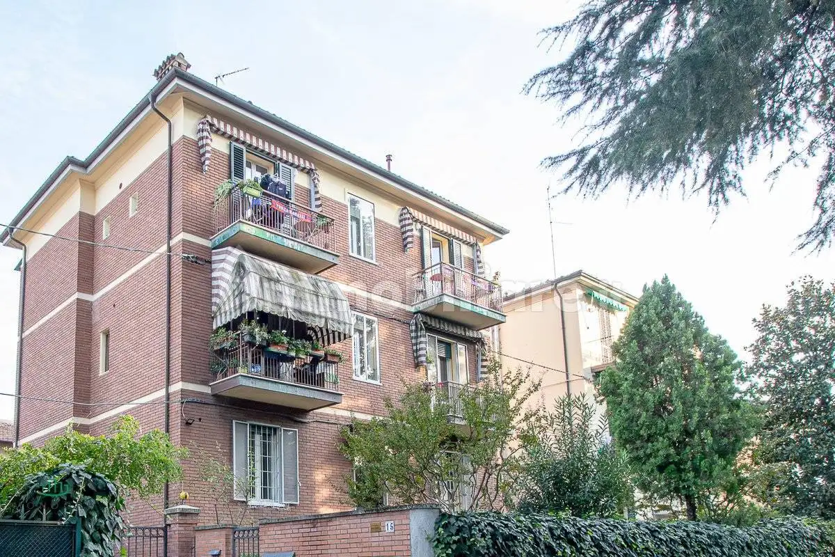 Appartamento in vendita a Bologna