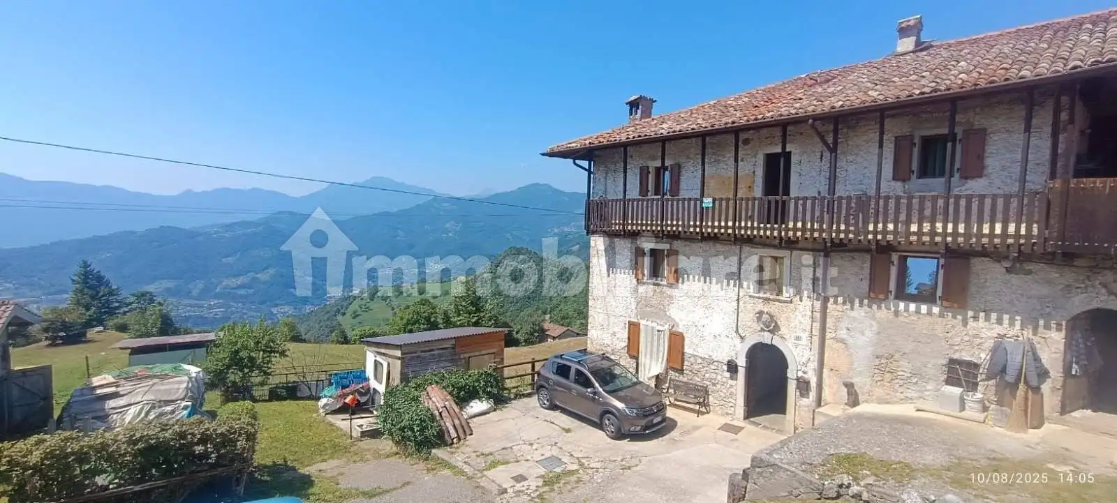 Appartamento in vendita a Val Brembilla