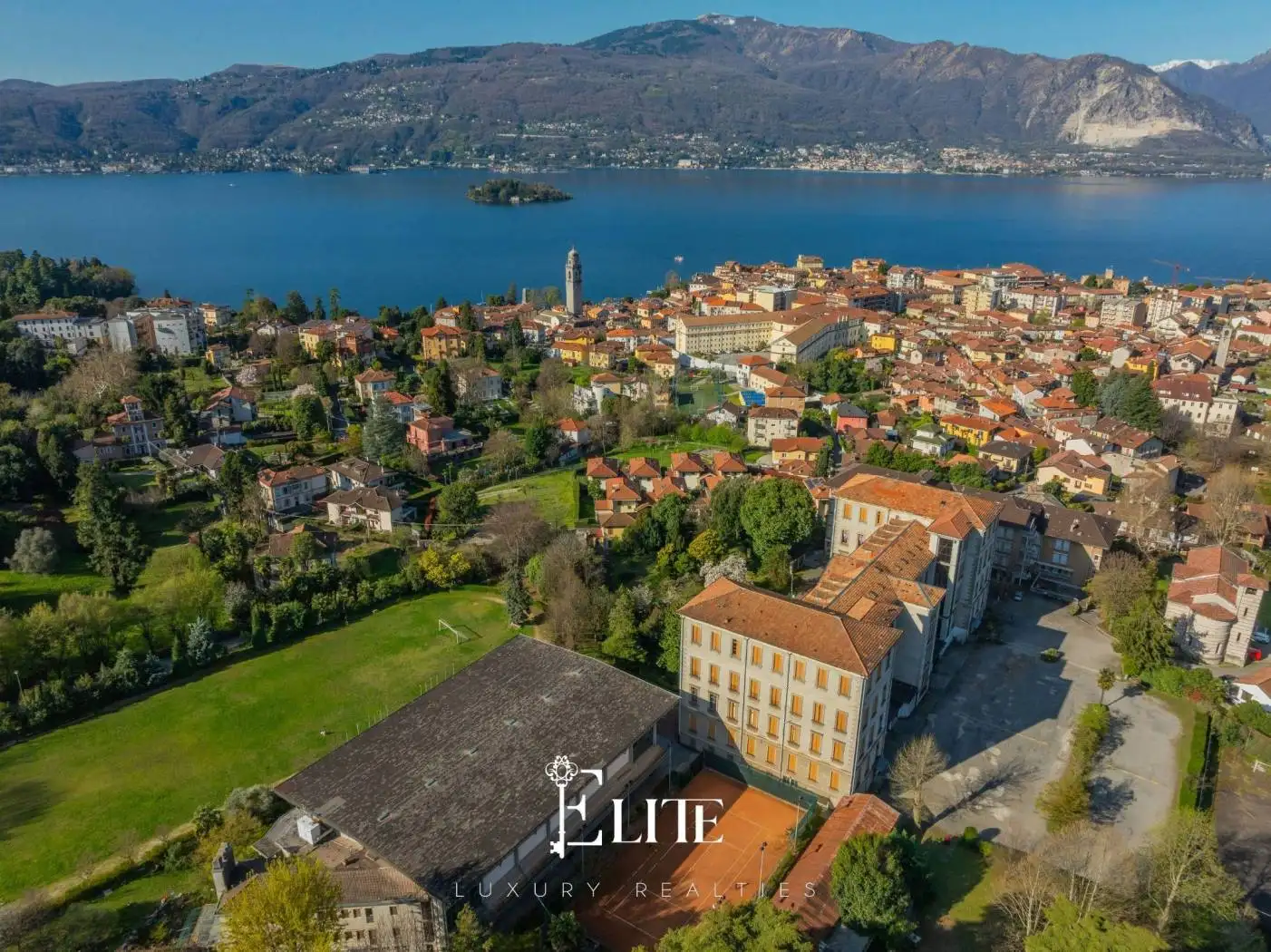 Palazzo - Edificio in vendita a Verbania