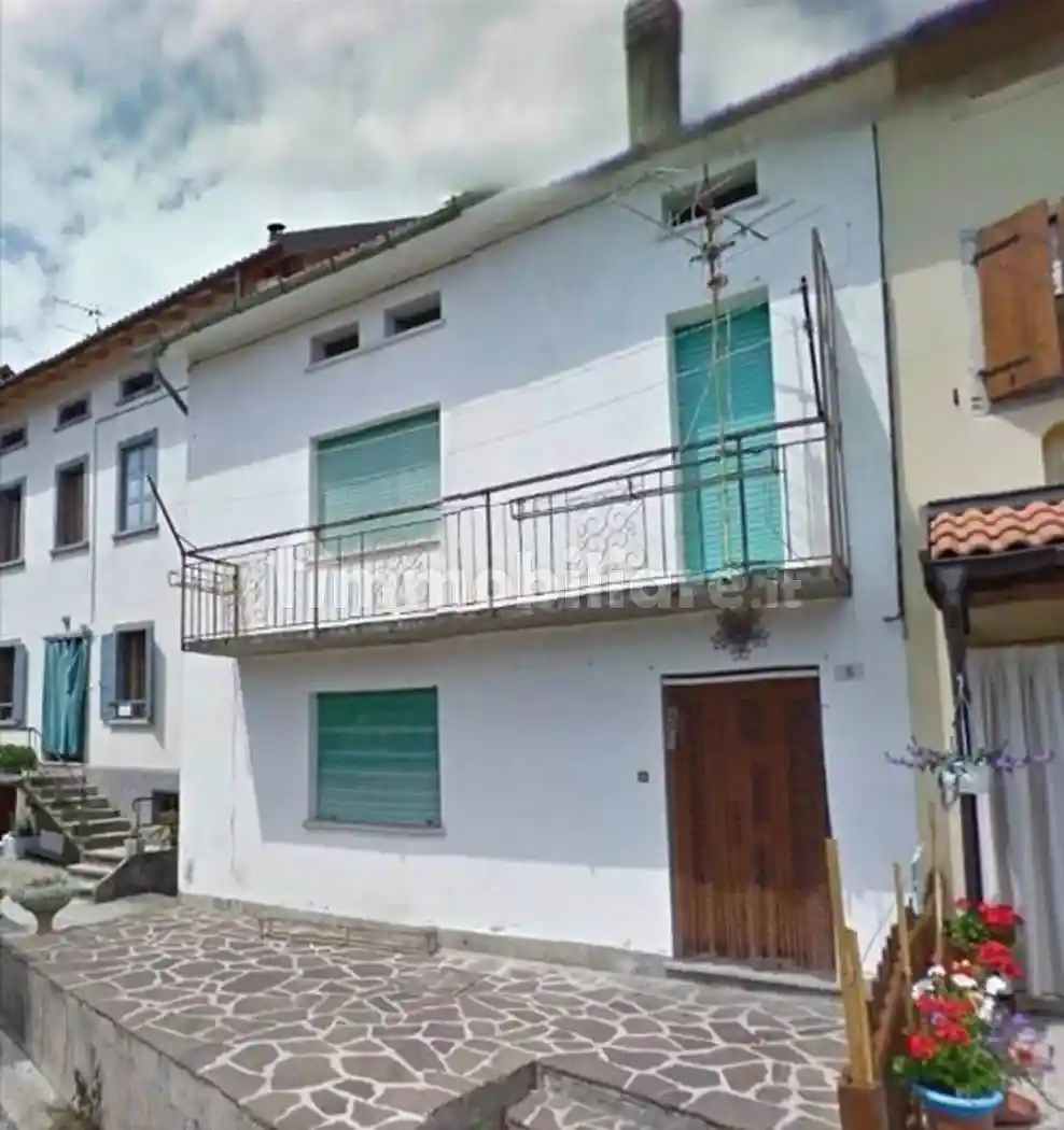 Villa in vendita a Alpago