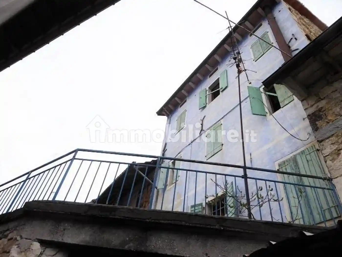 Villa unifamiliare via Don Ermolao Barattin, 17, San Martino D'Alpago, Chies d'Alpago - foto 3