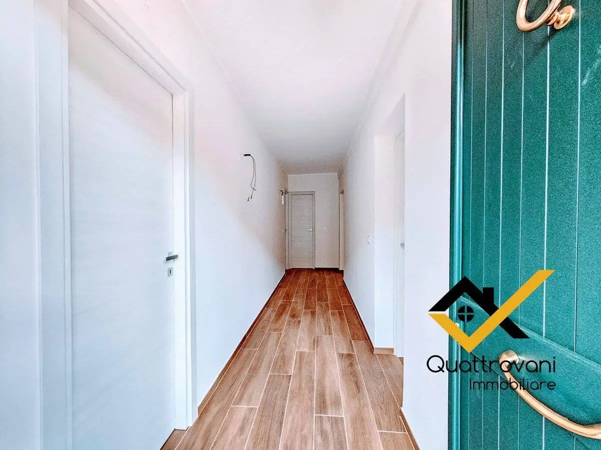 Trilocale ottimo stato, piano rialzato, Centro, Aci Bonaccorsi - foto 2