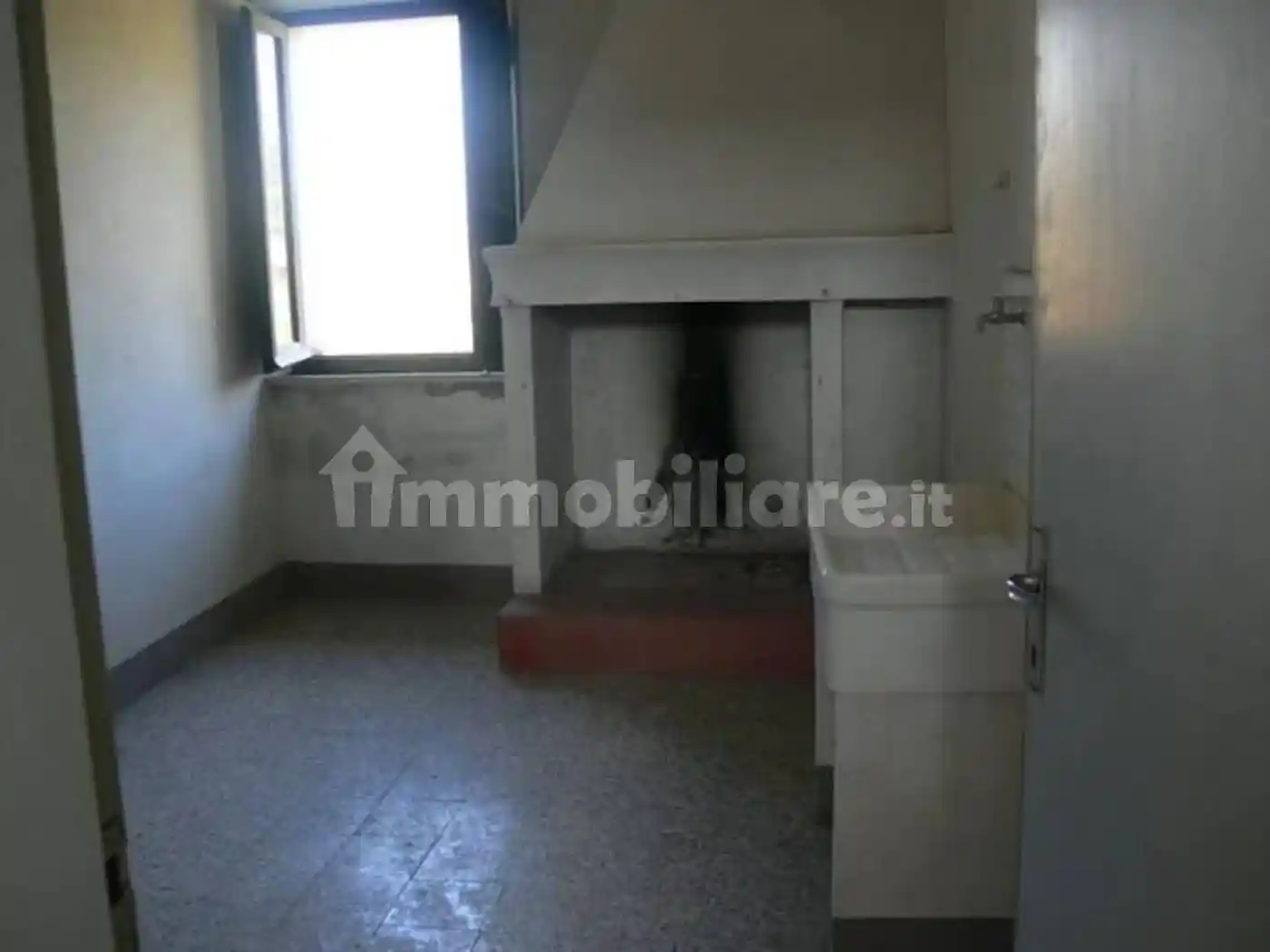 Cascina via Aldo Moro, Castelleone di Suasa - foto 5