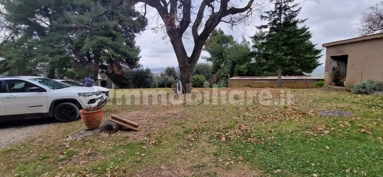 Appartamento in vendita a Magliano in Toscana