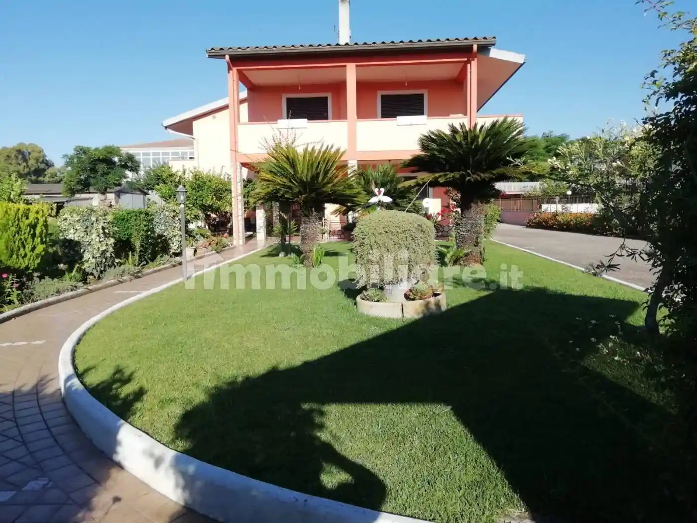 Villa in vendita a Aprilia