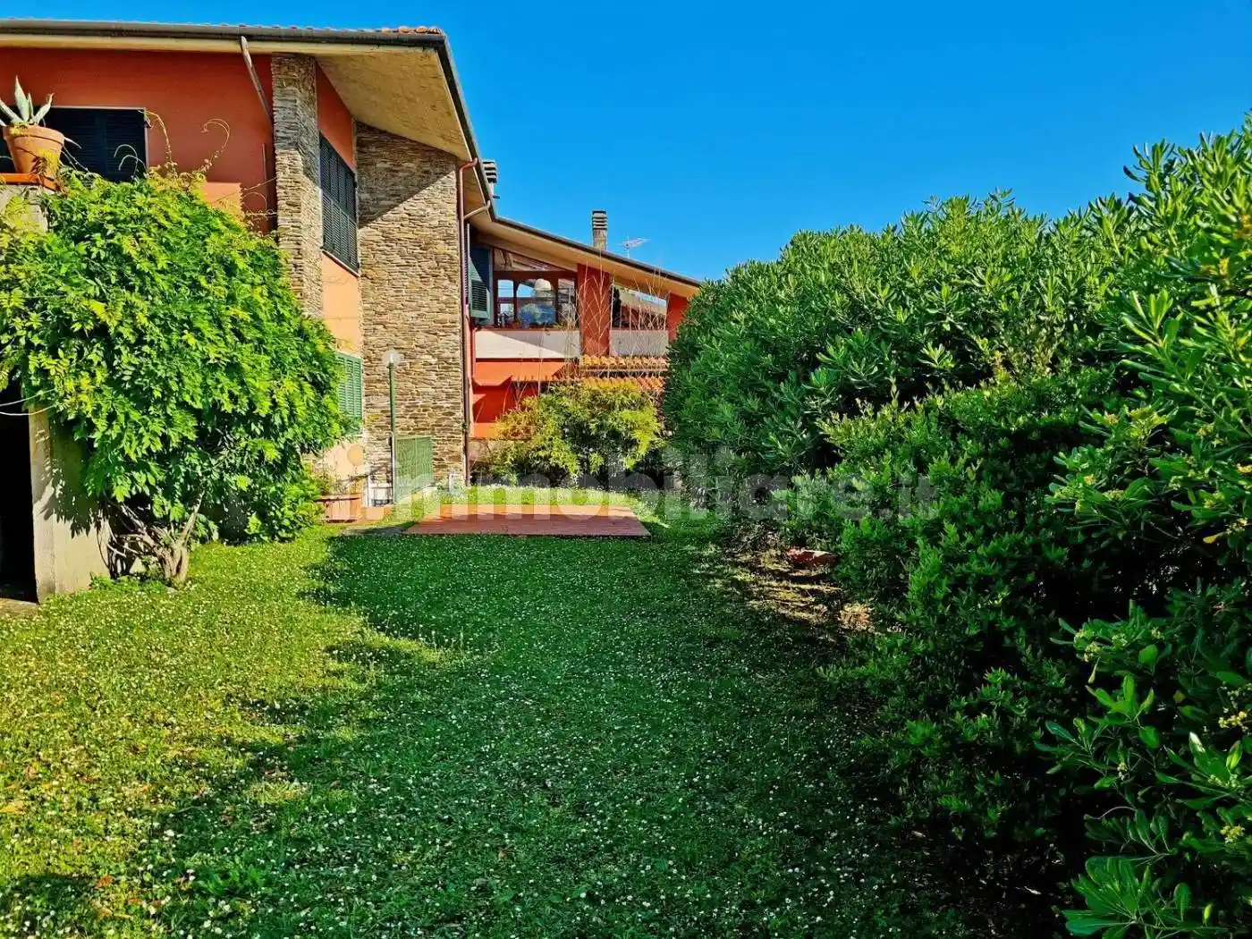 Appartamento in vendita a Ameglia