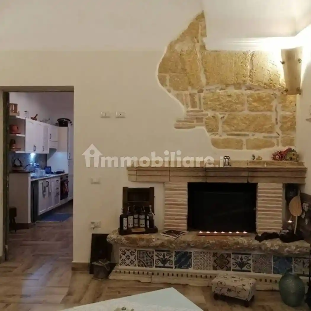 Villa unifamiliare via Bartolomeo Cremona, Centro, Mazara del Vallo - foto 2