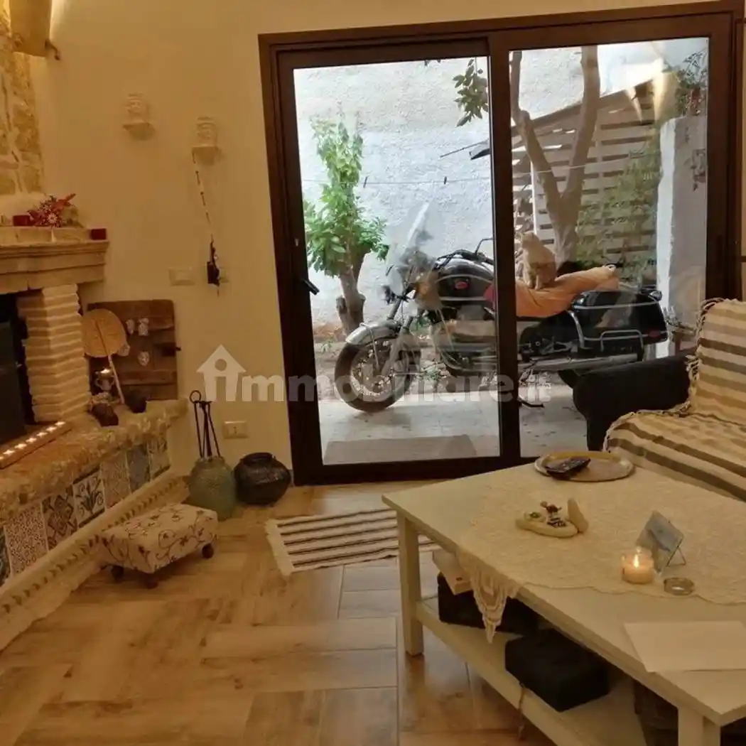 Villa unifamiliare via Bartolomeo Cremona, Centro, Mazara del Vallo - foto 3