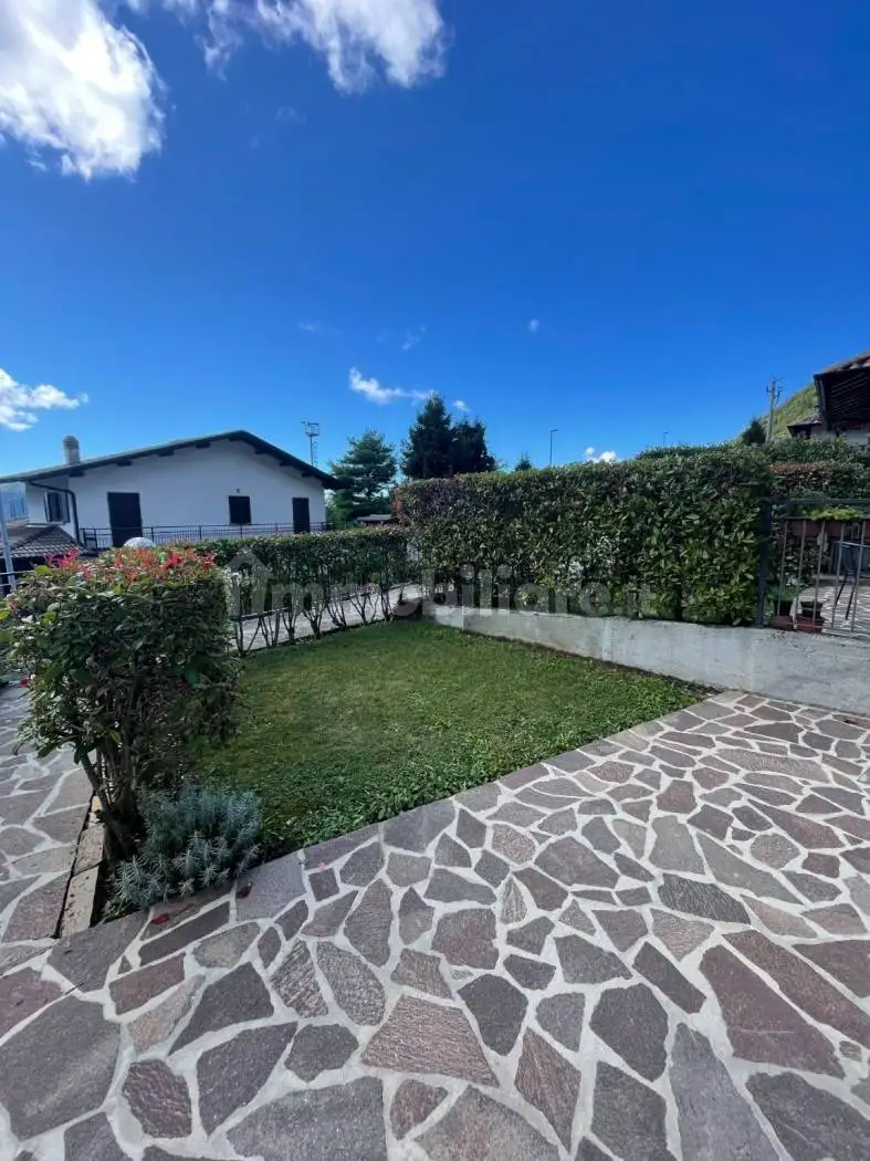 Bilocale via Circonvallazione 15a, Centro, Aviatico - foto 2