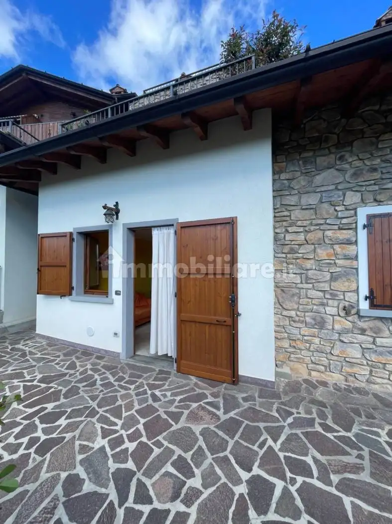 Bilocale via Circonvallazione 15a, Centro, Aviatico - foto 3