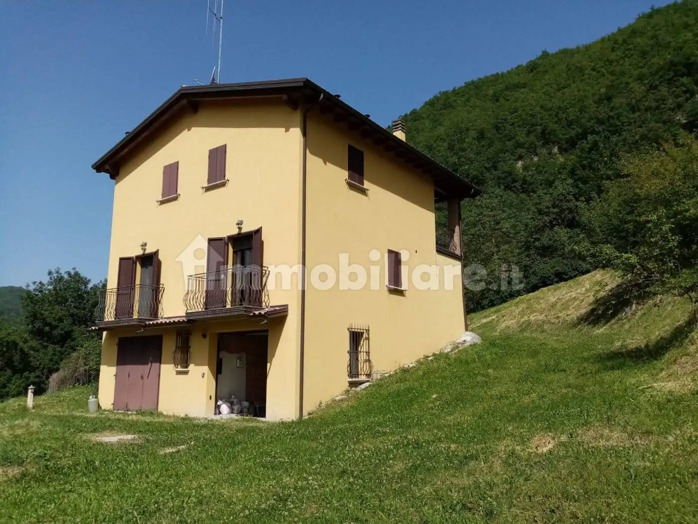 Villa unifamiliare via Azzarina, Labante, Castel d'Aiano - foto 2