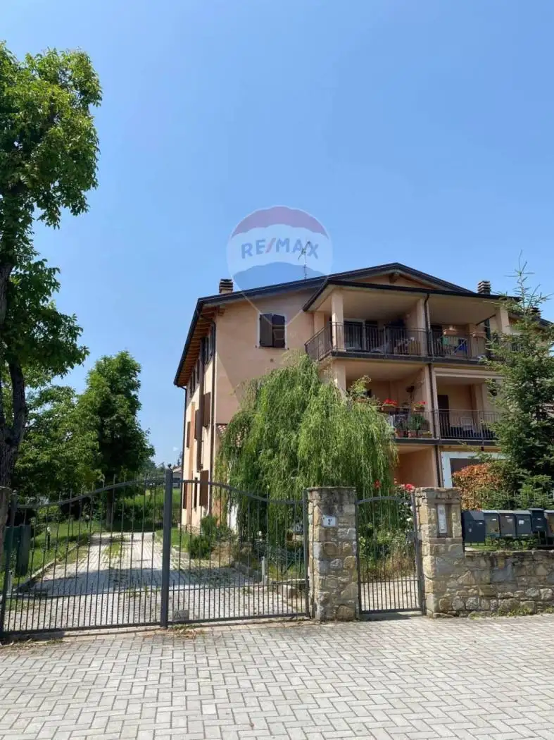 Quadrilocale via Fornacione 12, Felina, Castelnovo Ne' Monti - foto 2