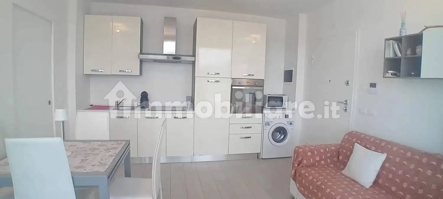 Bilocale via Felice Chiesa, 49, Centro, Albenga - foto 2