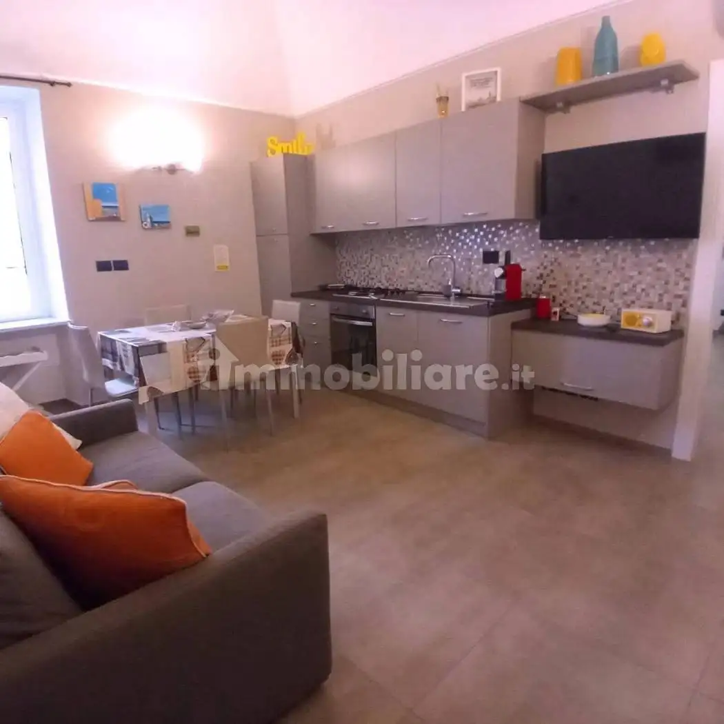 Appartamento in affitto a Ceriale