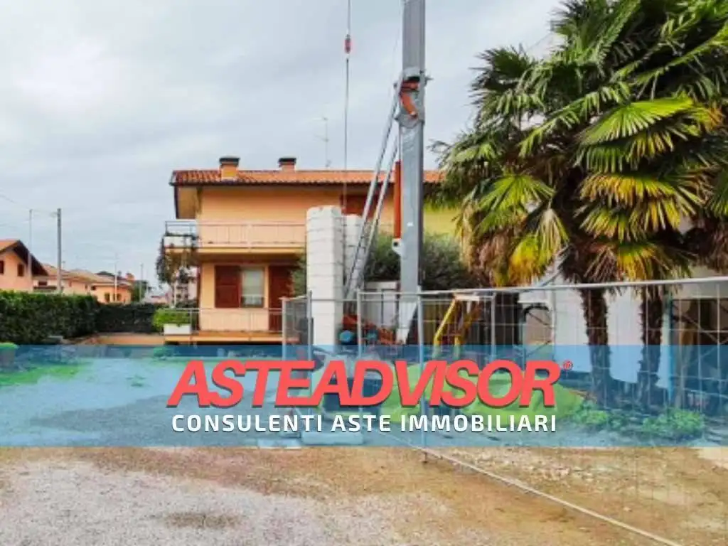 Appartamento in asta a Cividate al Piano