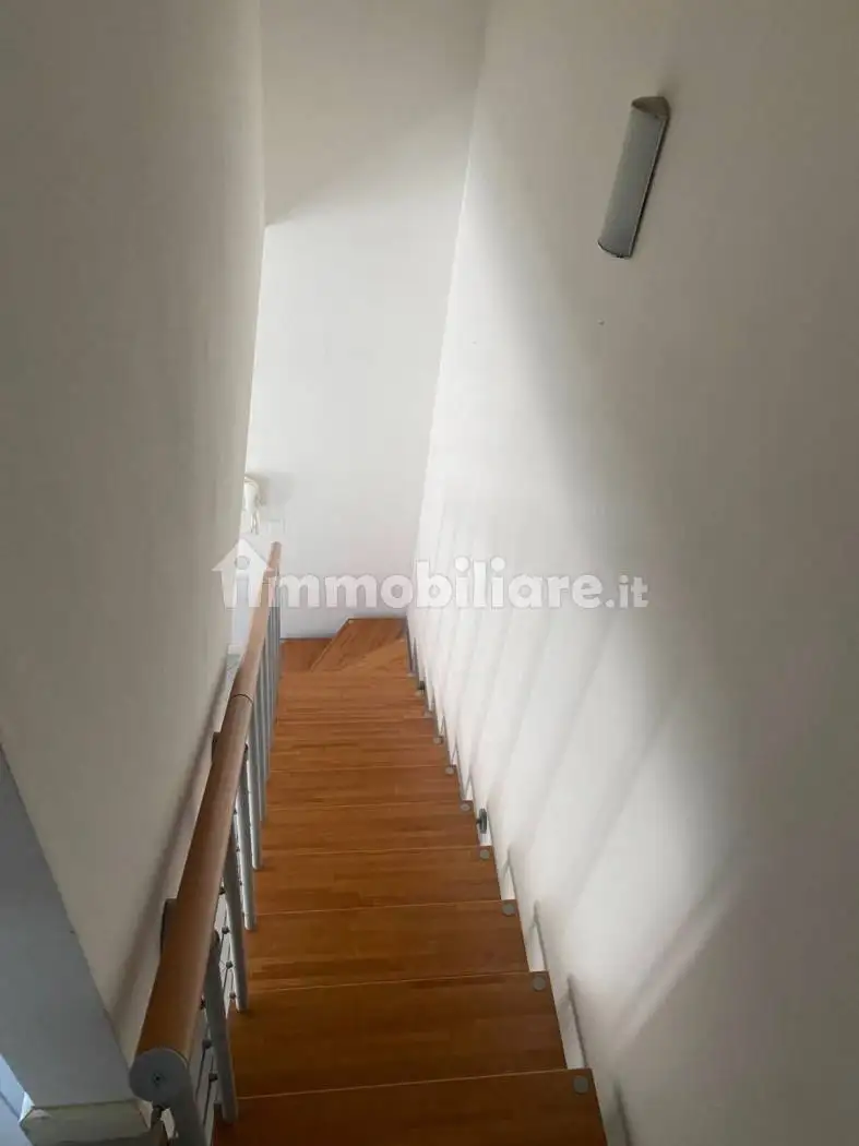 Trilocale via Antonino Caponnetto, Villa Severi - Cappuccini, Arezzo - foto 3