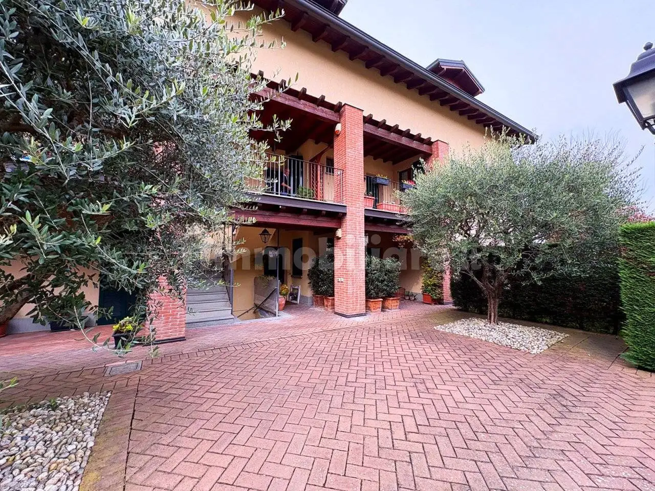 Appartamento in vendita a Albiate