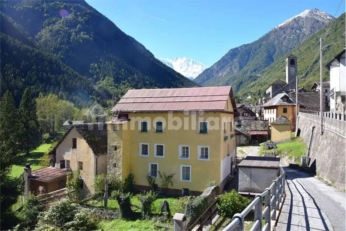 Casa indipendente in vendita a Ceppo Morelli