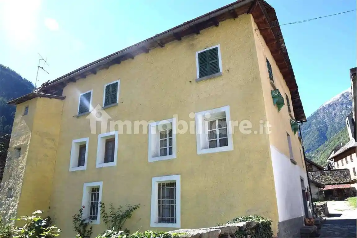 Terratetto unifamiliare Località Case Manoli, 38, Centro, Ceppo Morelli - foto 3