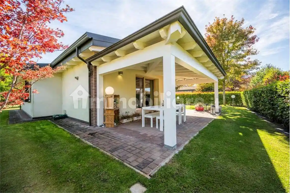 Villa unifamiliare via Giovanni Rinaldi, 108/9, Roncocesi - Villaggio Crostolo, Reggio Emilia - foto 4