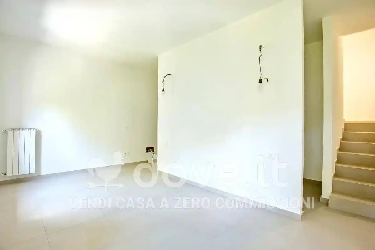 Quadrilocale via Oslavia 5, Valle Olona, Varese - foto 3