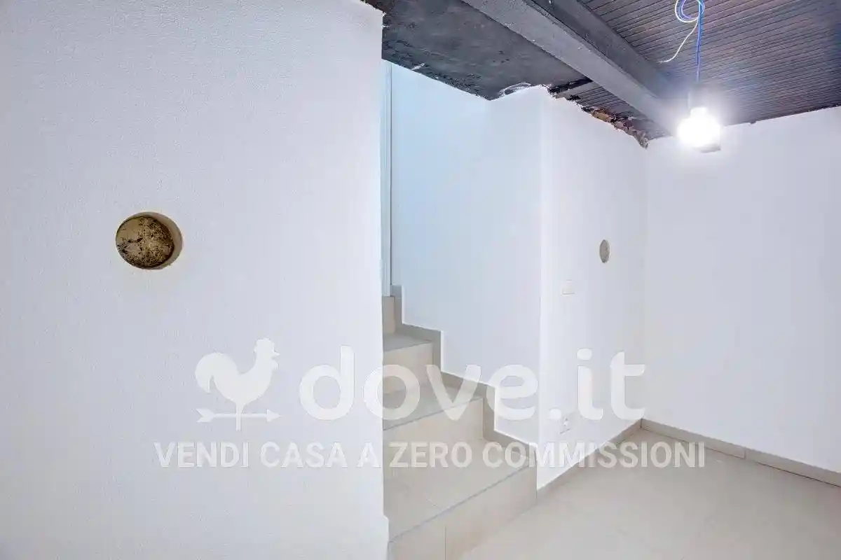 Quadrilocale via Oslavia 5, Valle Olona, Varese - foto 4