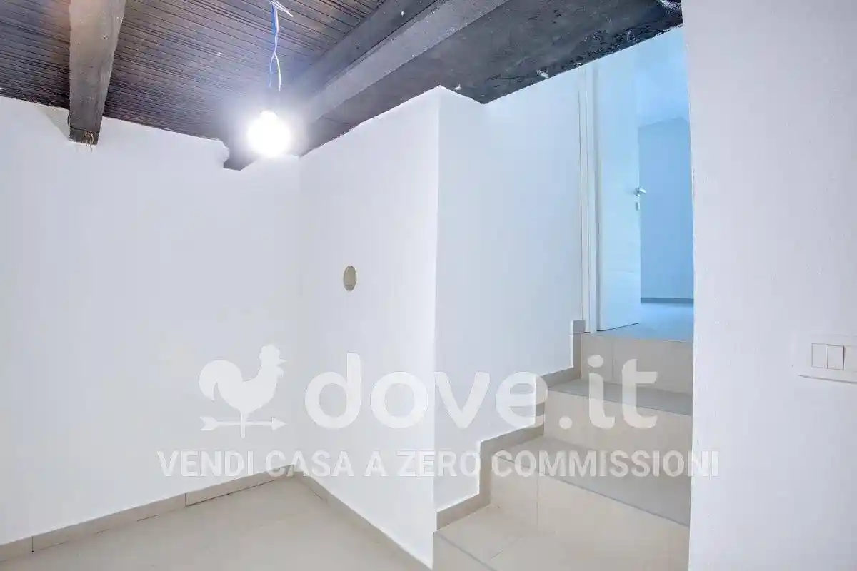 Quadrilocale via Oslavia 5, Valle Olona, Varese - foto 5