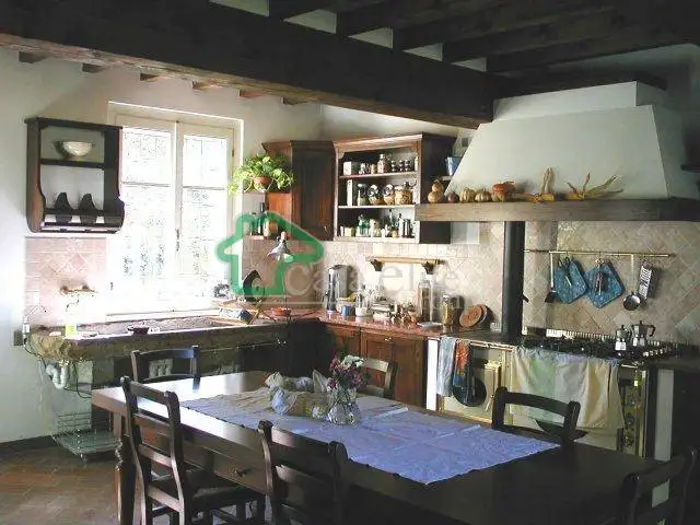 Rustico - Casale in vendita a Gombito