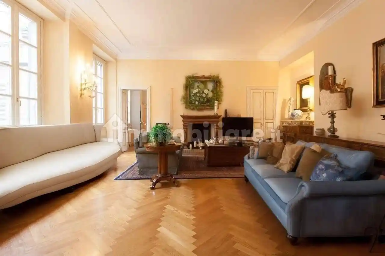 Quadrilocale via Sant'Antonio 14, Missori, Milano - foto 2