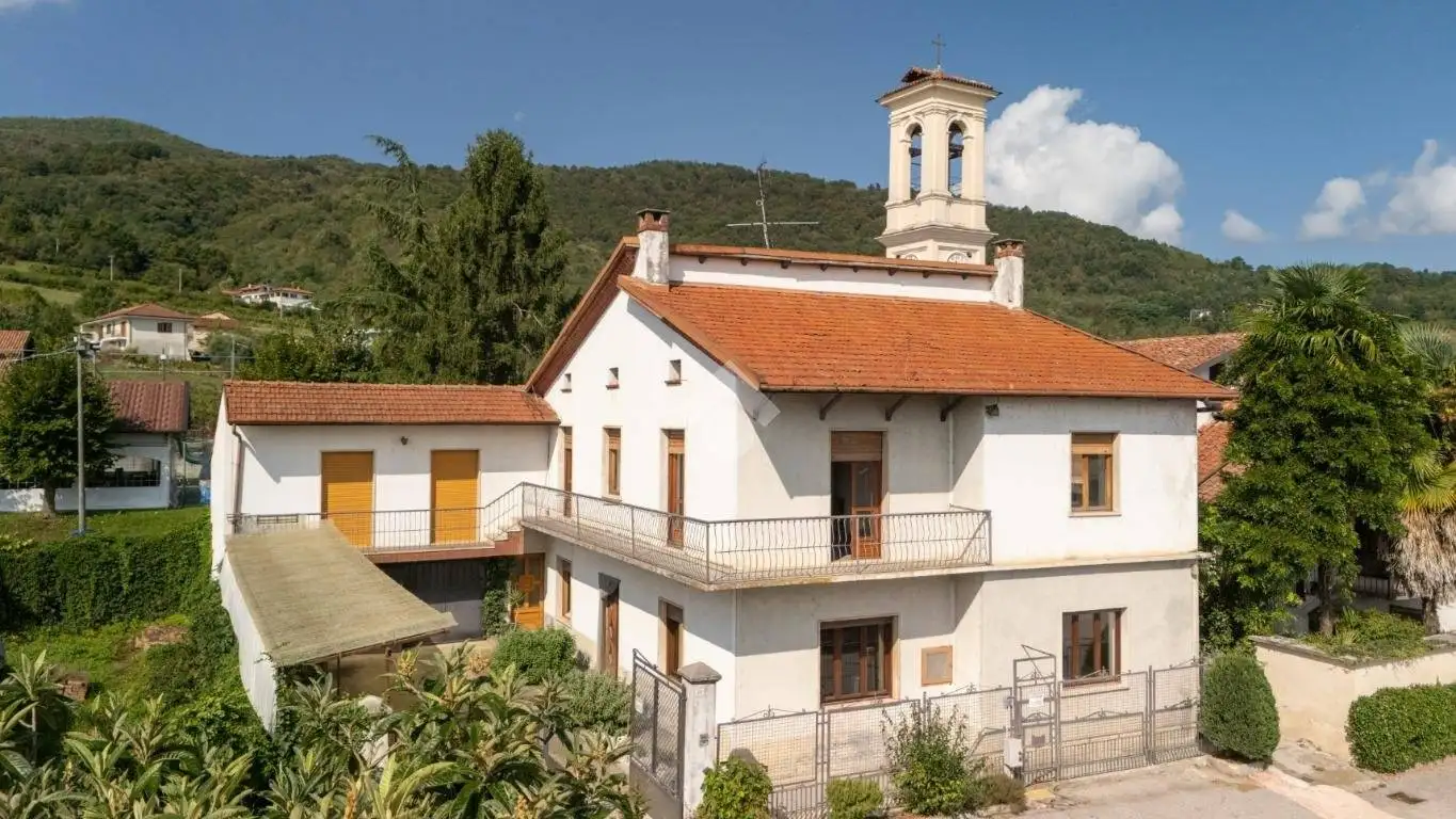 Casa indipendente in vendita a Costigliole Saluzzo