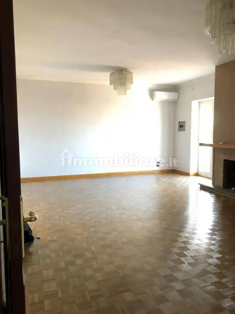 Quadrilocale via Roma, Centro Storico, Giugliano in Campania - foto 2