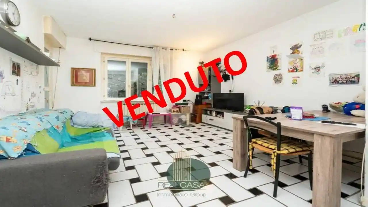 Appartamento in vendita a Vaprio d'Adda