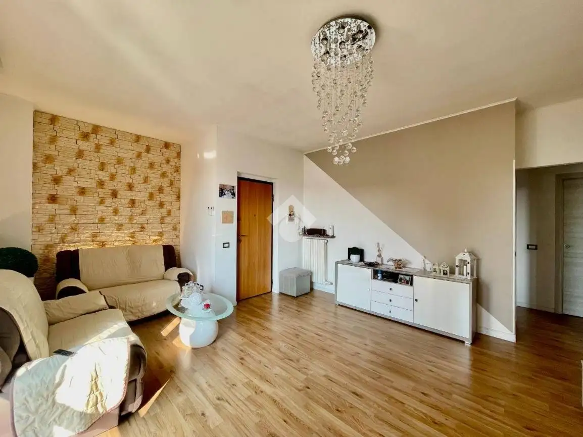 Trilocale via Papa Giovanni Xxiii 14, Bottanuco - foto 2